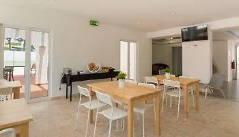 If - Hostel/backpacker Hotel Vilamoura
