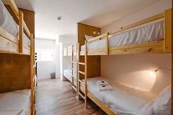 If - Hostel/backpacker
