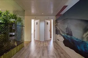If - Hostel/backpacker Vilamoura