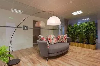 If - Hostel/backpacker Hotel Vilamoura